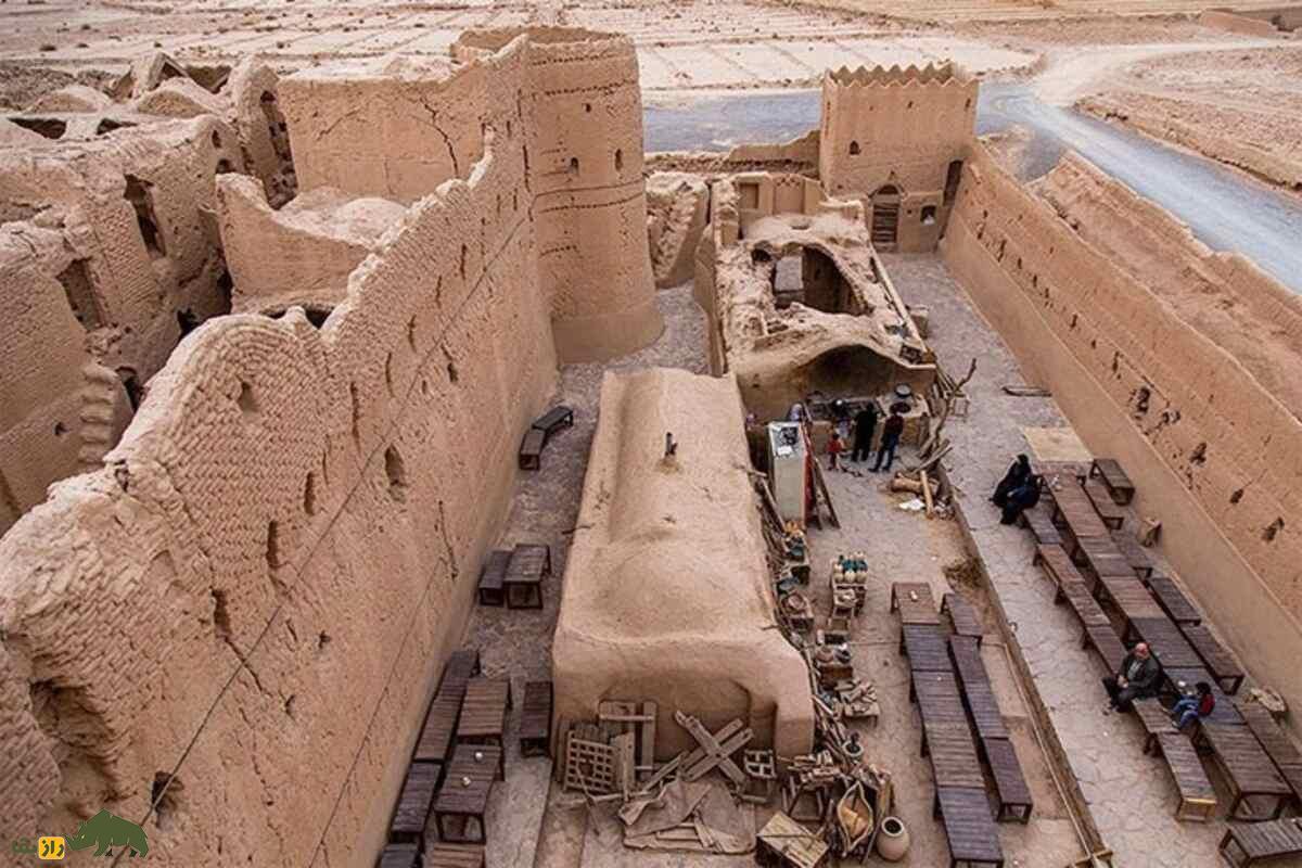 قلعه سریزد؛ اولین بانک تاریخ و بزرگترین صندوق امانات جهان که ۱۵۰۰ سال پیش در یزد ساخته شد قلعه سریزد