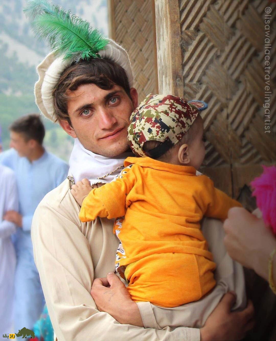 «کالاش‌ها»؛ ساکنان حیرت‌انگیز یک دره در پاکستان که آریایی اصیل هستند، بز پروش می‌دهند و عجیب طلاق می‌گیرند!