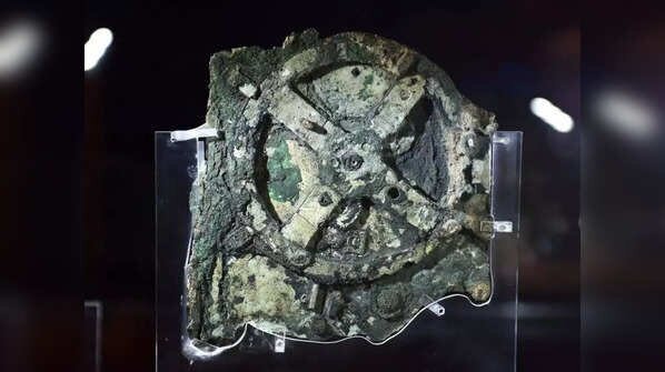 اشکانیان چگونه ۲ هزار سال پیش باتری ساختند اشکانیان چگونه ۲ هزار سال پیش باتری ساختند
