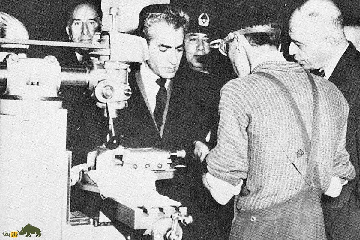 مهم‌ترین اتفاقات تاریخی ایران در سال‌های اسب (۱۳۰۹ تا ۱۳۸۱) چه بوده‌اند و چگونه این سال‌ها مسیر کشور را تغییر دادند؟