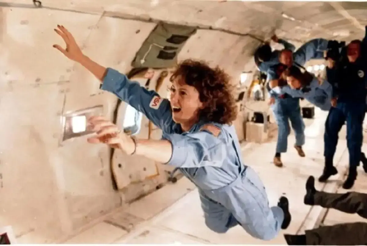 یک تئوری عجیب؛ زمین در ۲۱ مرداد ۱۴۰۵ جاذبه خود را از دست می‌دهد و ۶۰ میلیون نفر کشته می‌شوند!