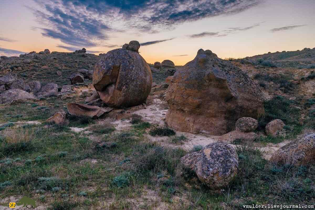 توپ‌های سنگی Mangystau؛ راز تخم اژد‌های سنگ‌شده که زمین‌شناسان را گیج کرده است