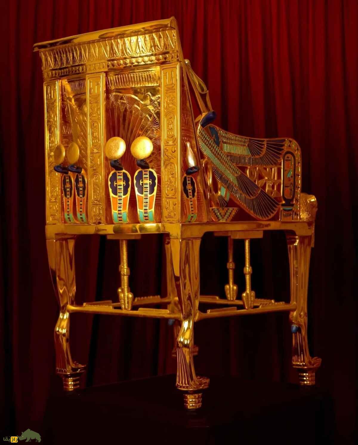 صندلی طلایی توتعنخآمون؛ گنج ۳۳۰۰ ساله مصر باستان که با طلا و عشق ساخته شد و یکی از باشکوهترین آثار دنیاست صندلی طلایی توتعنخآمون؛ گنج ۳۳۰۰ ساله مصر باستان که با طلا و عشق ساخته شد و یکی از باشکوهترین آثار دنیاست