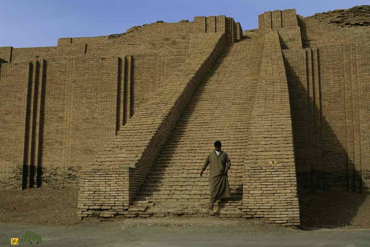 گودال بزرگ مرگ اور؛ یکی از بزرگترین قبرستانهای سلطنتی تمدن سومر در عراق گودال بزرگ مرگ اور؛ یکی از بزرگترین قبرستانهای سلطنتی تمدن سومر در عراق