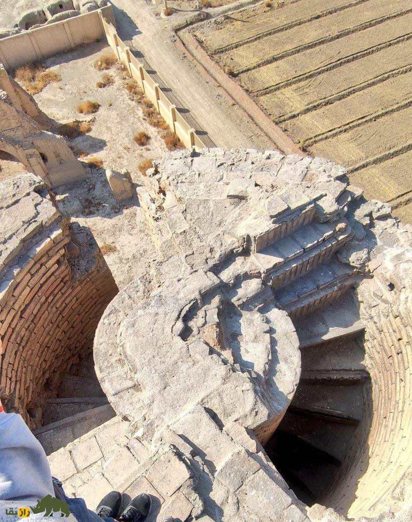 مناره گار؛ شاهکار معماری دوران سلجوقیان در اصفهان که کاملا رها شده و گنجیابان آن را نابود کردند مناره گار