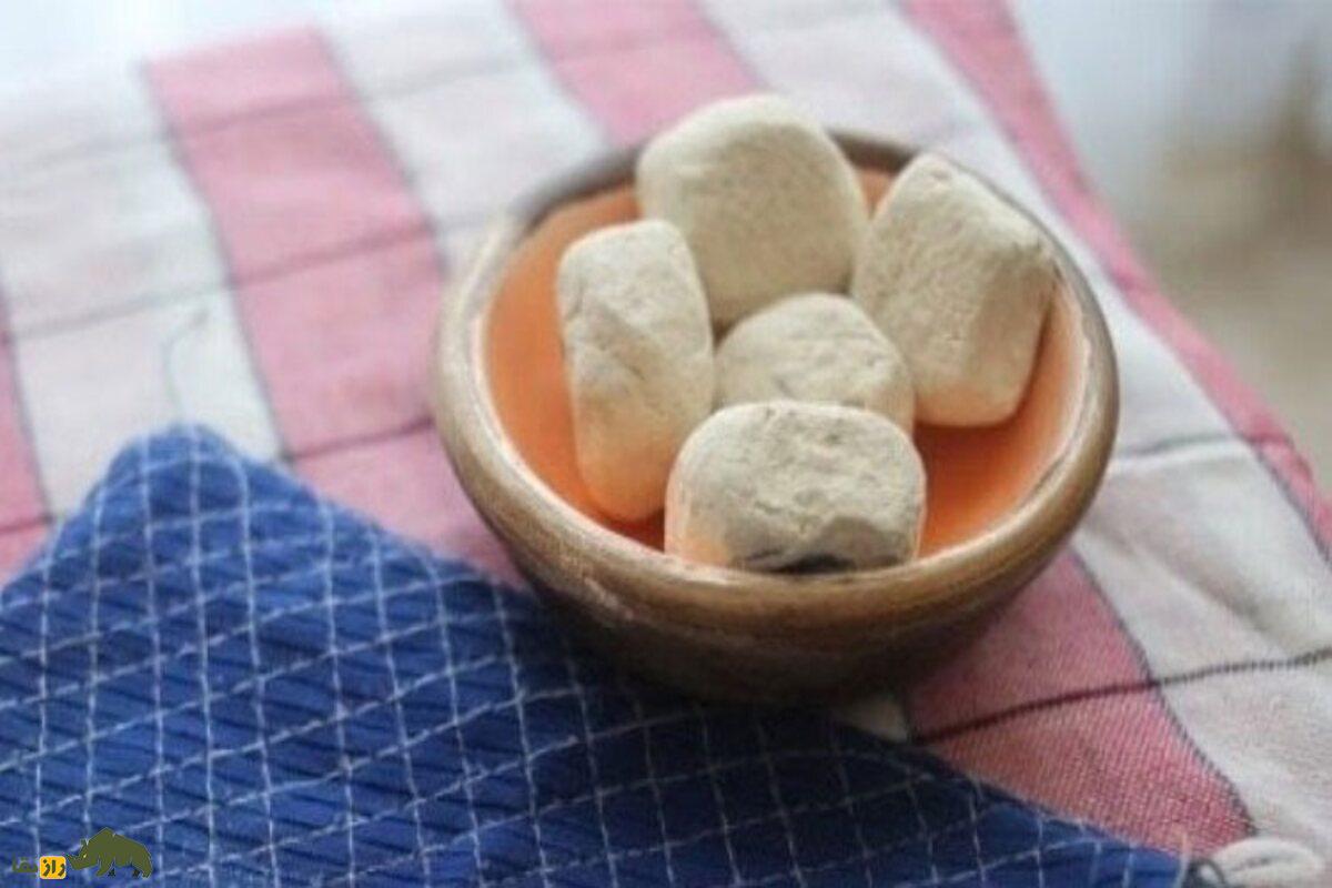سفیداب؛ راز طبیعی و موثر لایه‌برداری و روشن‌کننده پوست بدون عوارض شیمیایی