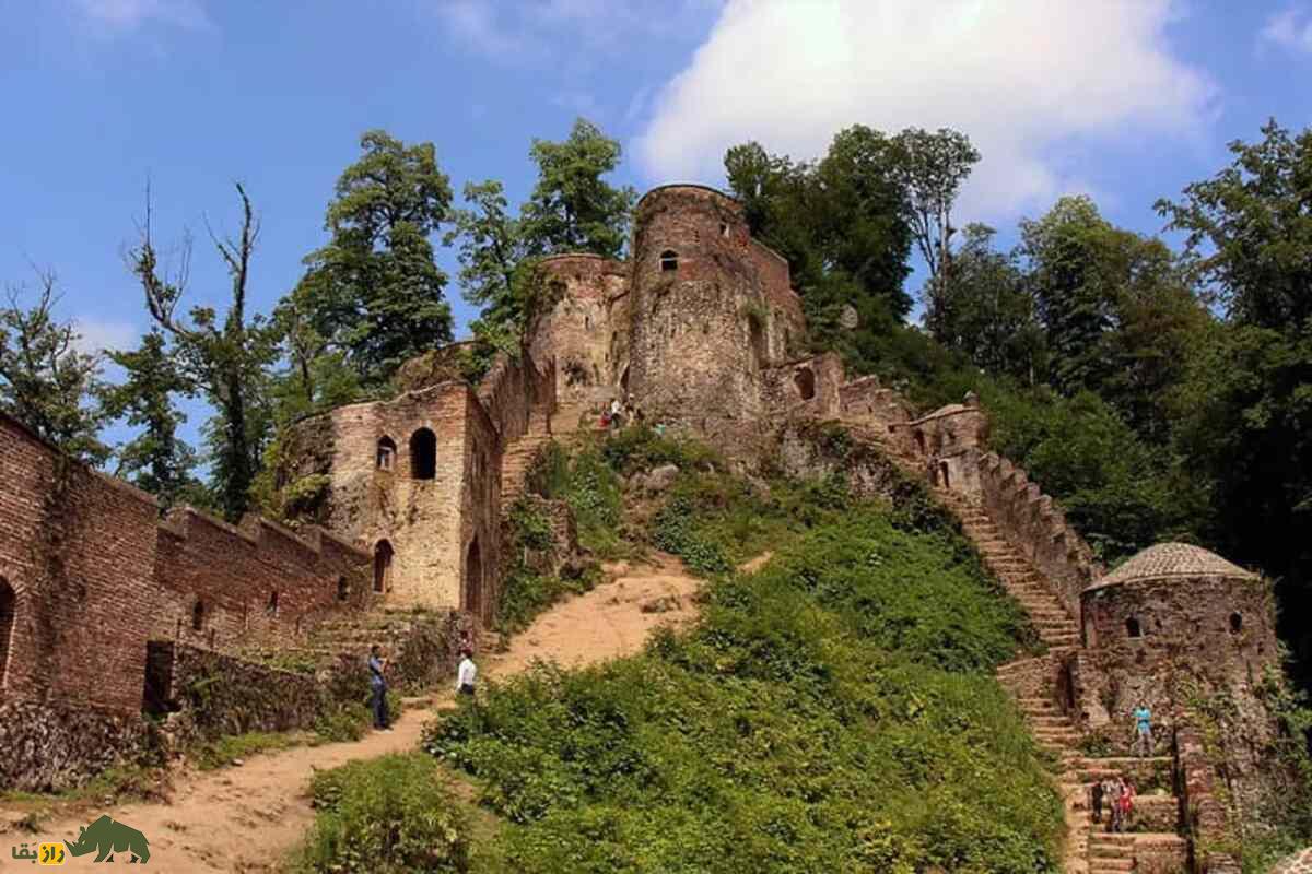 قلعه رودخان گیلان: کشف رازهای تاریخی، معماری باستانی و طبیعت بکر ایران قلعه رودخان گیلان: کشف رازهای تاریخی، معماری باستانی و طبیعت بکر ایران