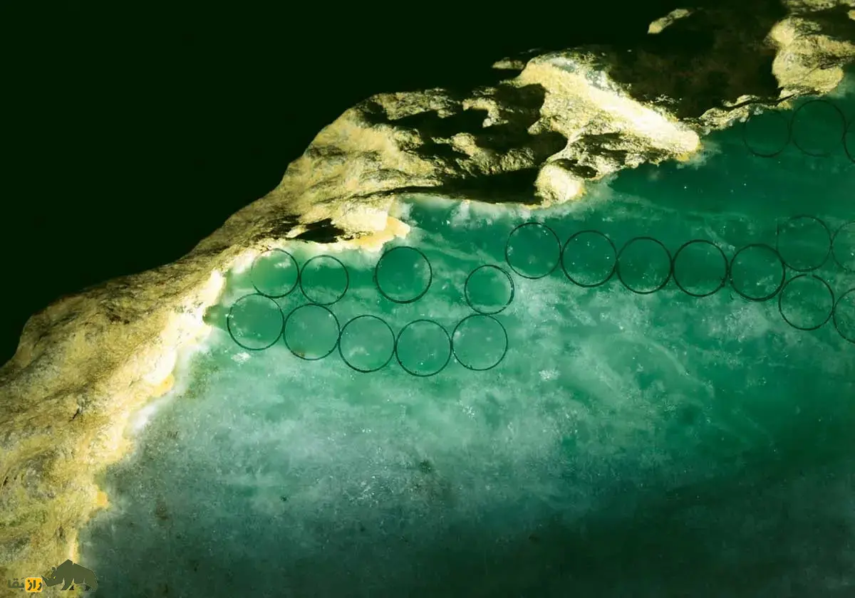 سنگ قولنج؛ سنگ بسیار باارزش که قیمت گرانترین نوع آن ۳ هزار میلیارد تومان است و جواهرات سریال جومونگ از آن ساخته شده است سنگ قولنج