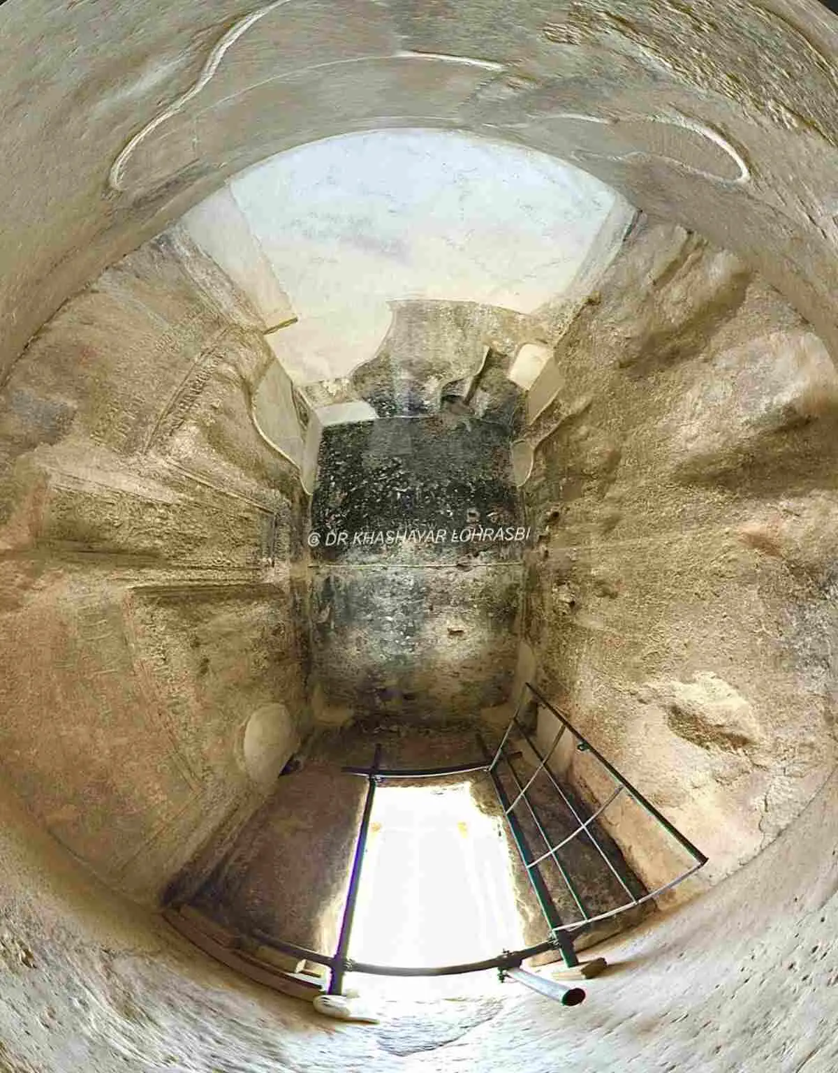 نخستین تصاویر باکیفیت از آرامگاه کوروش کبیر: گزارشی تصویری از میراث هخامنشی