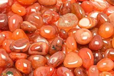 ۸ سنگ معجزه‌گر جذب ثروت؛ کدام سنگ‌ها انرژی، پول و شانس را فعال می‌کنند و چطور می‌شود آنها را پیدا کرد؟